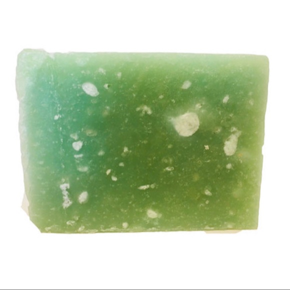 2 LEFT SALE SPA BLEND VEGAN SOAP AMAZING - Picture 2 of 6